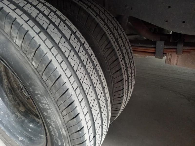 Toyota Dyna • 1999 • 97,000 km 6