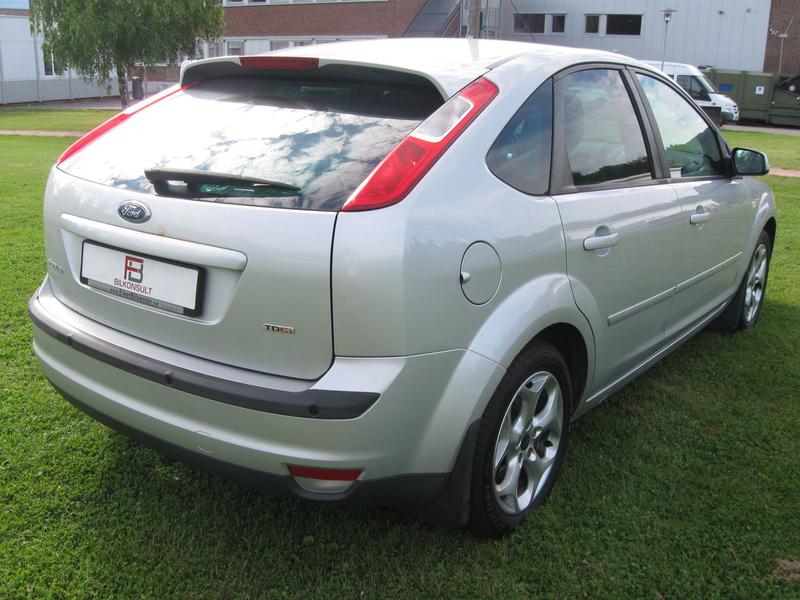 Ford Focus • 2007 • 173,058 km 1