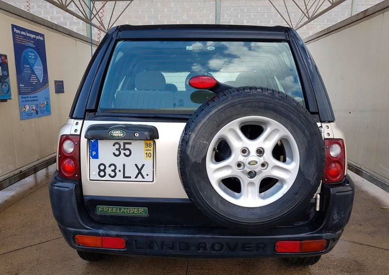 Land Rover Freelander • 1998 • 200,000 km 2