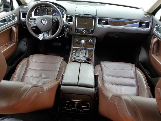 Volkswagen Touareg • 2013 • 10,000 mi 8