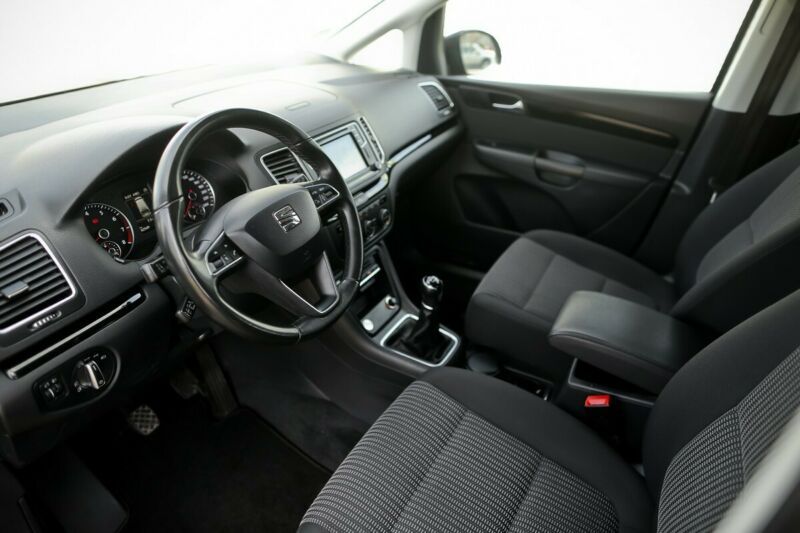 Seat Alhambra • 2018 • 102,500 km 16