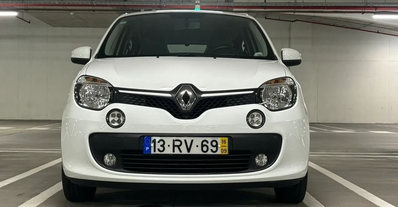 Renault Twingo • 2016 • 54,185 km 3