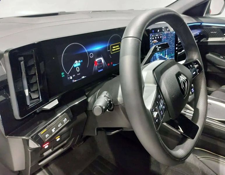 Renault Express • 2023 • 41,000 km 5