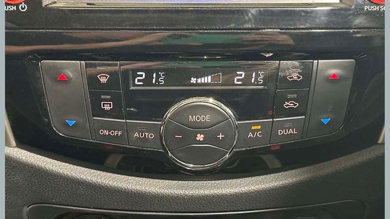 Nissan Navara • 2020 • 34,765 km 13