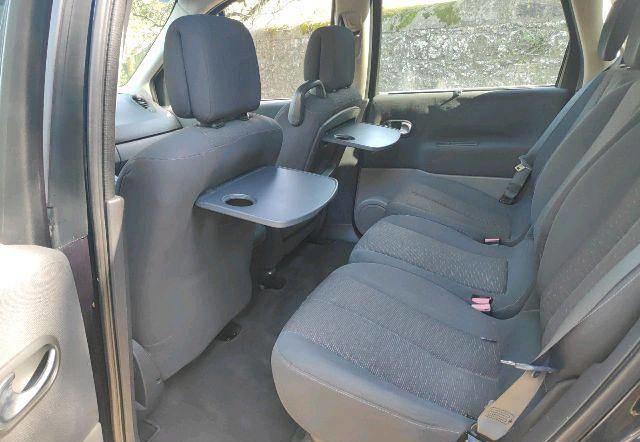 Renault Scénic • 2007 • 140,000 km 3