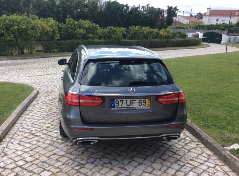 Mercedes-Benz 230 - 300 CE Coupé • 2017 • 170,000 km 2