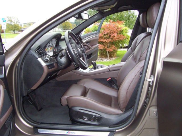 BMW M5 • 2014 • 128,500 km 5