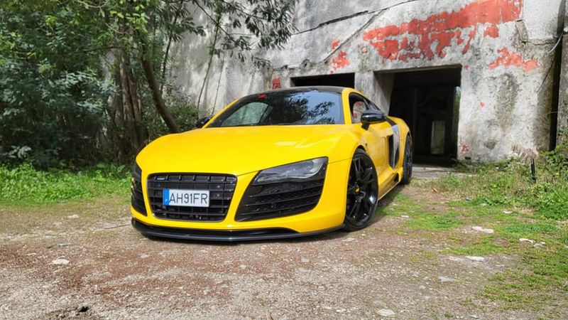 Audi R8 • 2007 • 60,000 km 1