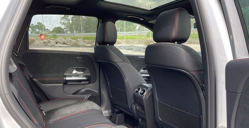 Mercedes-Benz B-Class Electric Drive • 2021 • 60,000 km 5