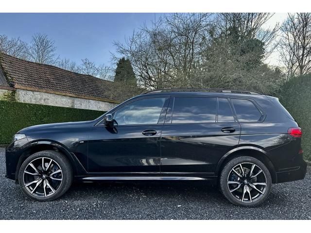 BMW X7 • 2020 • 95,288 km 1