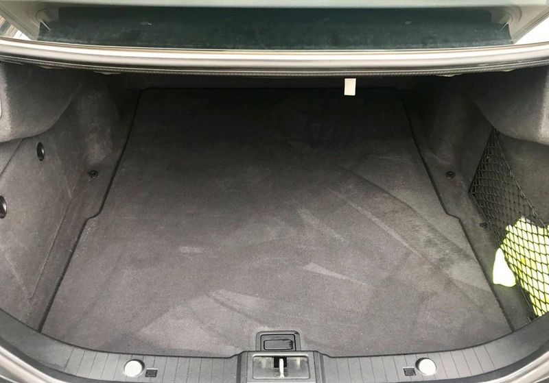 Mercedes-Benz CLS • 2007 • 500,000 km 3