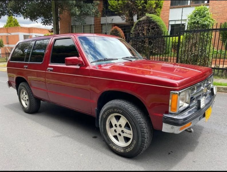 Chevrolet Blazer • 1992 • 280,000 km 14