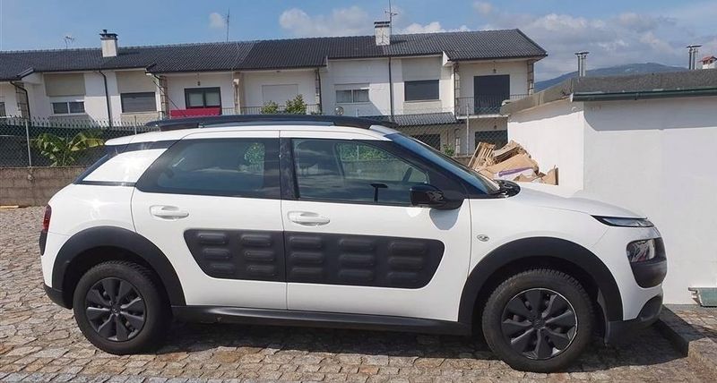Citroën C4 • 2015 • 190,000 km 2