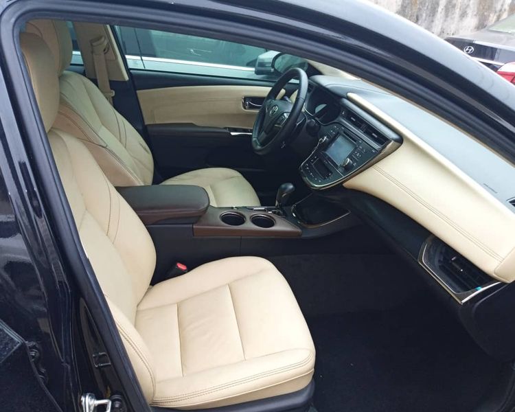 Toyota Avalon • 2016 • 32 km 3