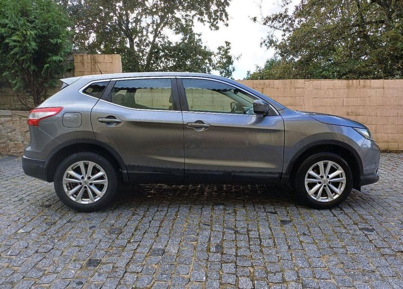 Nissan Qashqai • 2015 • 200,000 km 4