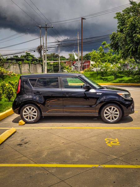 Kia Soul • 2018 • 92,000 mi 4