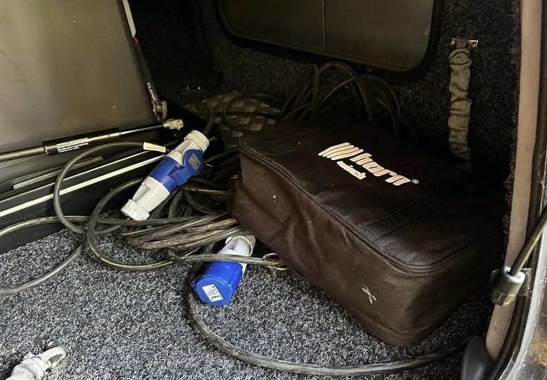 Toyota Land Cruiser • 1990 • 276,000 km 7