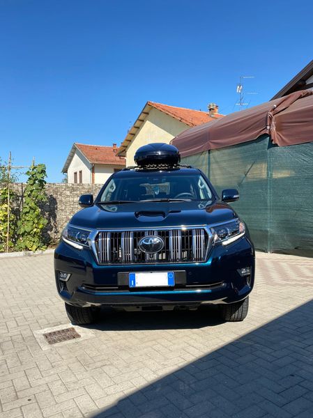 Toyota Land Cruiser • 2019 • 62,000 km 4