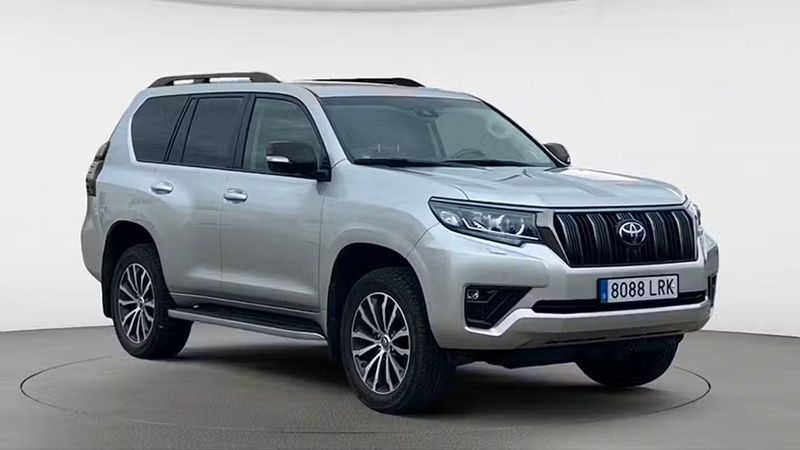 Toyota Land Cruiser • 2021 • 28,124 km 3