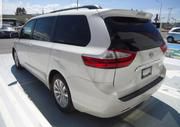 Toyota Hiace Van • 2015 • 35,000 km 1