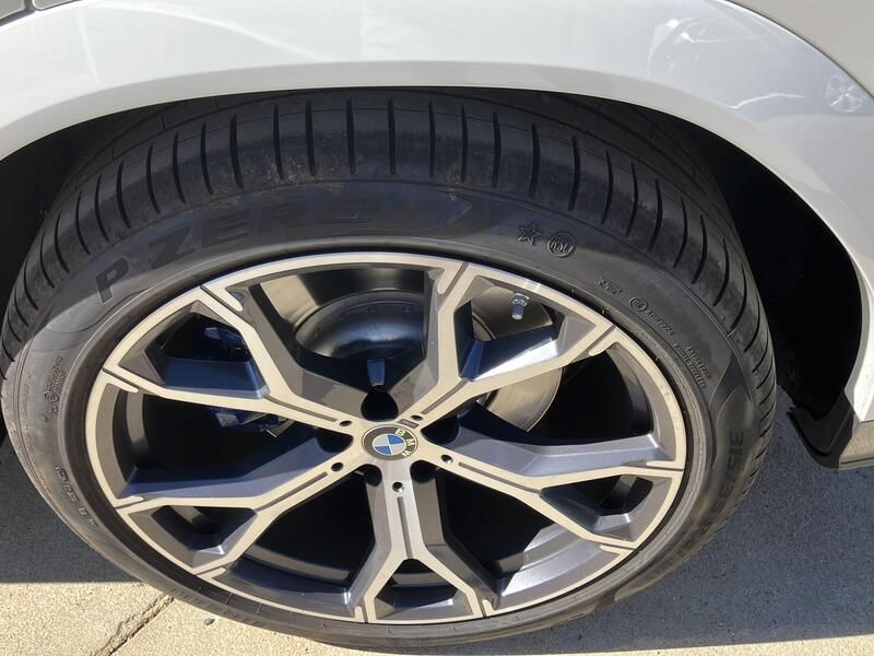 BMW X6 • 2021 • 53,843 km 4