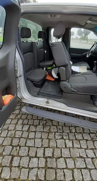 Nissan Navara • 2005 • 57,000 km 4