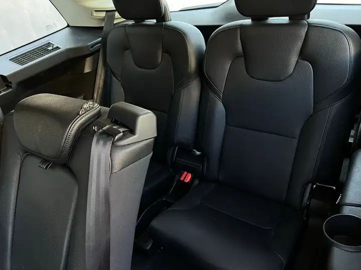 Volvo XC90 • 2019 • 110,000 km 4