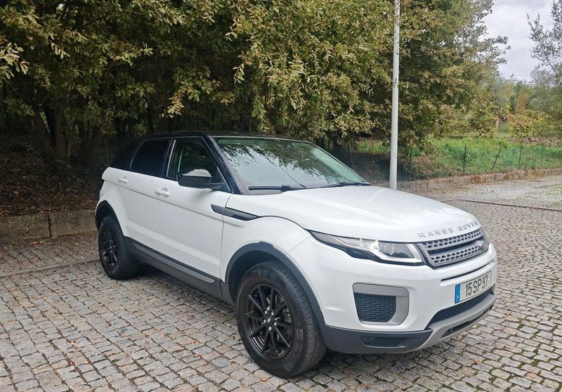 Land Rover Range Rover • 2017 • 16,000 km 1