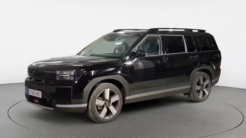 Hyundai Santa Fe • 2024 • 6,350 km 1