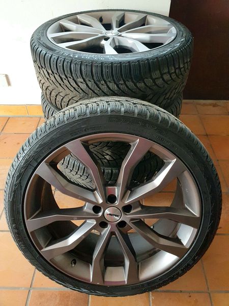 Volvo XC90 • 2018 • 99,957 km 52