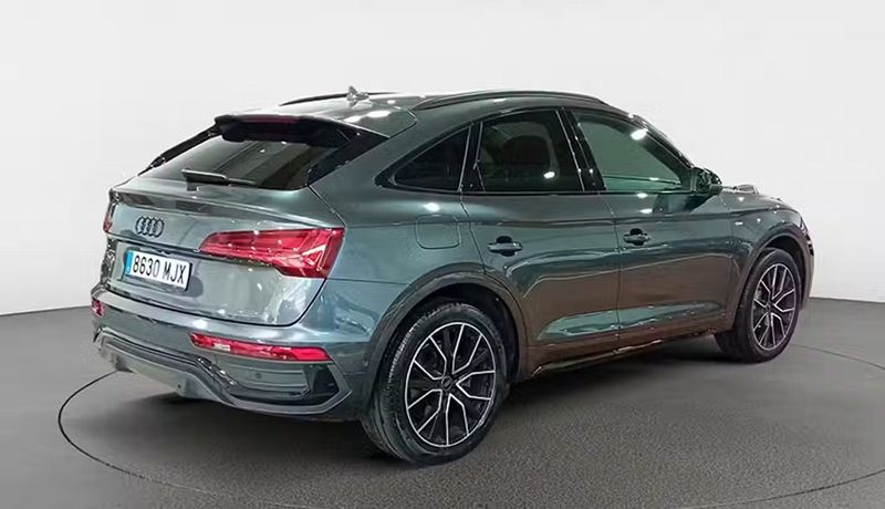 Audi Q5 • 2023 • 40,795 km 3