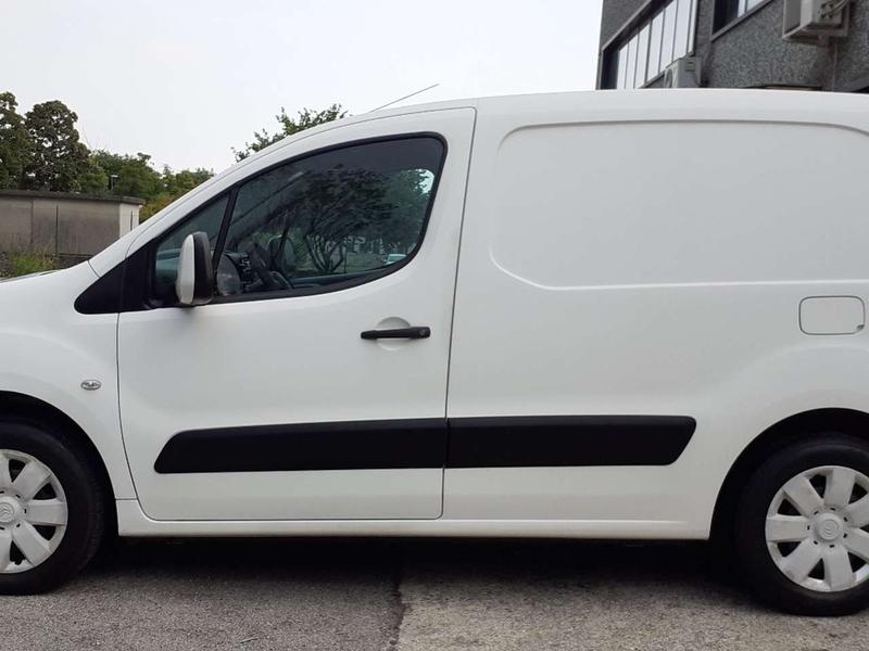 Citroën Berlingo • 2011 • 121,000 km 3