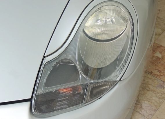 Porsche 911 • 1999 • 103,000 km 2