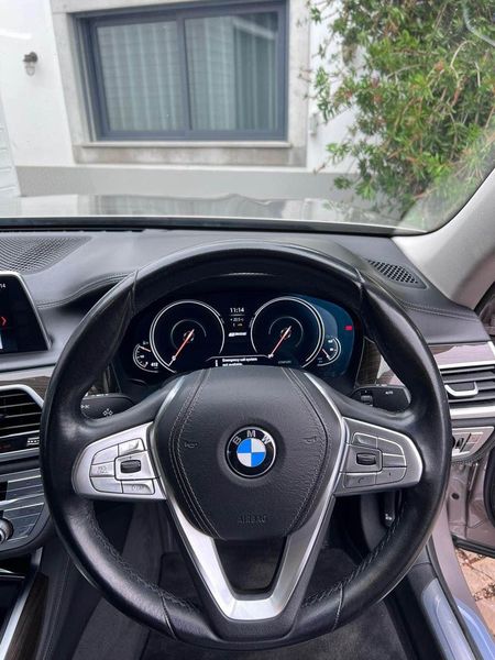 BMW 7 Series • 2019 • 80,000 km 2