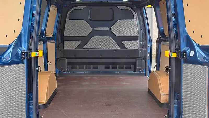 Ford Transit Custom • 2021 • 60,269 km 14