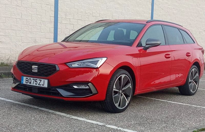 Seat Leon • 2021 • 42,300 km 1