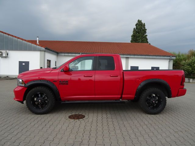 Dodge RAM • 2017 • 21,657 km 24