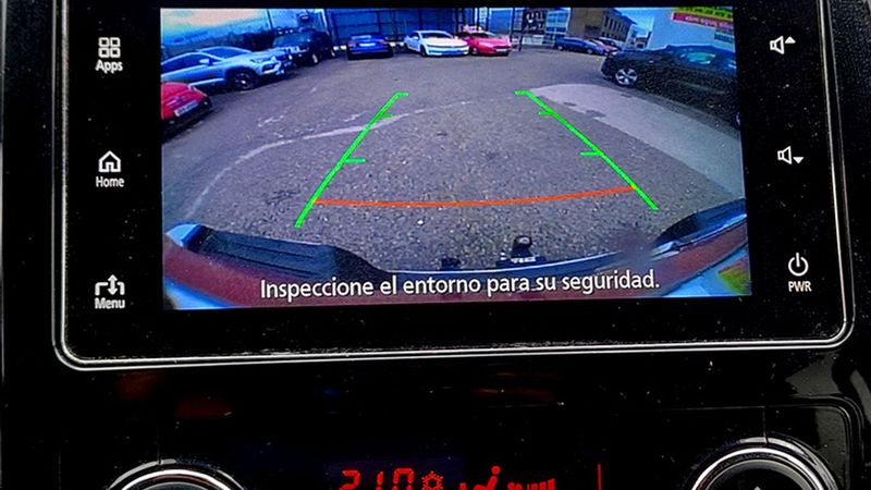 Mitsubishi L200 • 2020 • 121,530 km 12