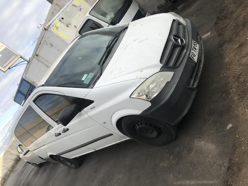 Mercedes-Benz 100 D • 2013 • 300,000 km 3