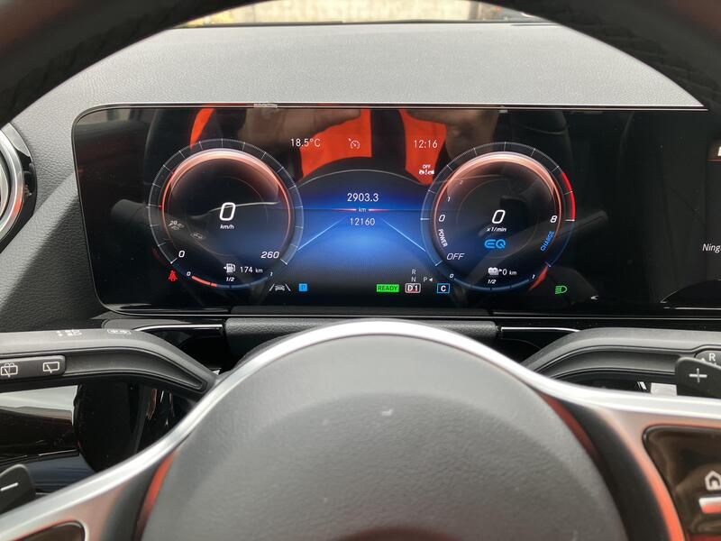 Mercedes-Benz GLA • 2022 • 12,076 km 20