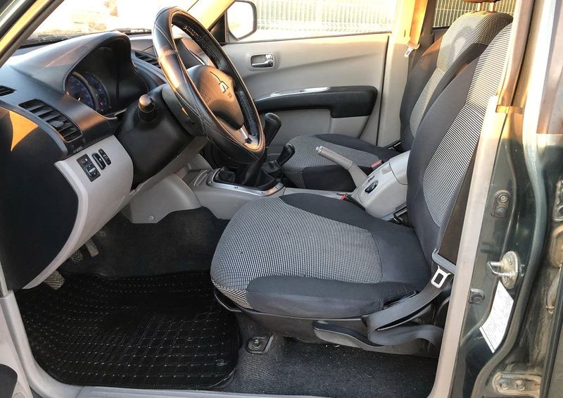 Mitsubishi L200 • 2007 • 199,999 km 7