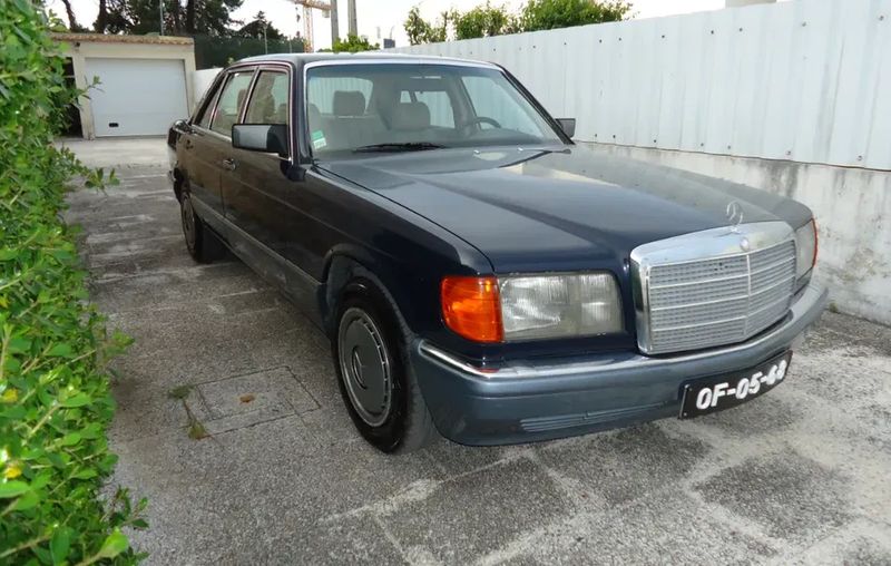 Mercedes-Benz 200 - 300 • 1987 • 273,000 km 2