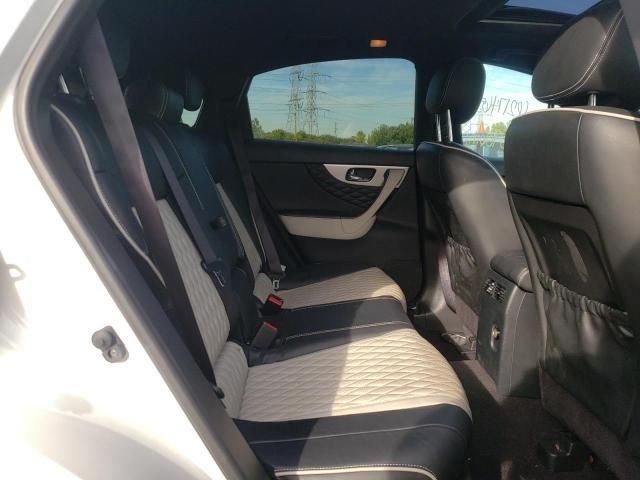 Infiniti QX70 • 2017 • 10,000 mi 7