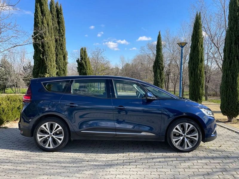 Renault Grand Espace • 2020 • 141,000 km 5