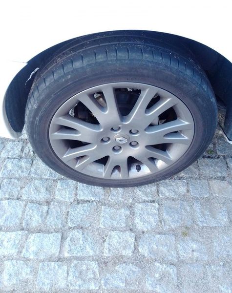 Renault Laguna • 2002 • 250,000 km 5