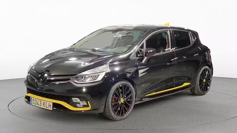 Renault Clio • 2018 • 56,796 km 1
