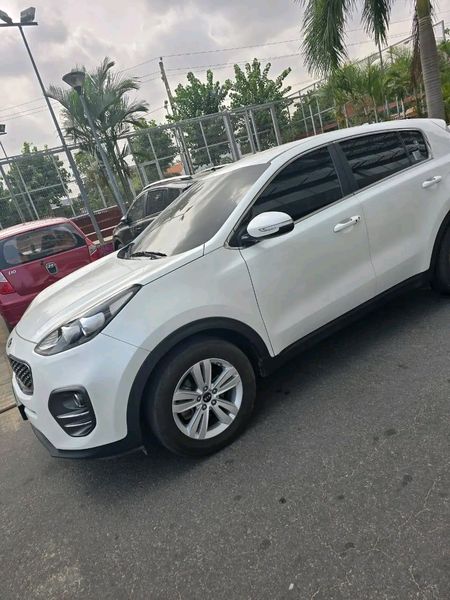 Kia Sportage • 2022 • 3,000 km 2