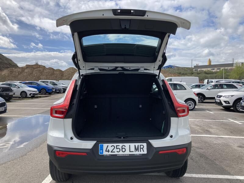 Volvo XC40 • 2021 • 50,273 km 13