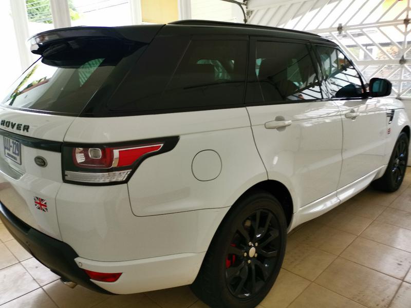 Land Rover Range Rover • 2014 • 70,000 km 1