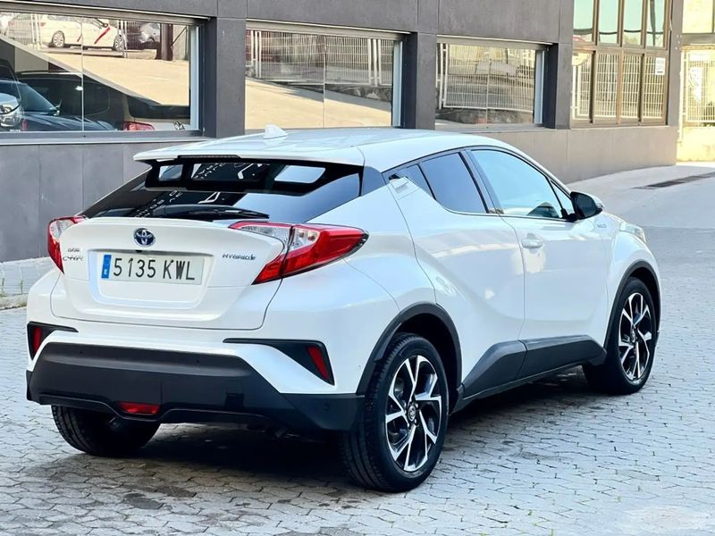 Toyota C-HR • 2018 • 48,000 km 2